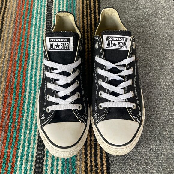Converse Chuck Taylor Black All Star - Unisex Women Size 10 Men Size 8 - Picture 1 of 7